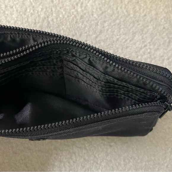 Black Lululemon Double Up Wristlet Pouch - Picture 2 of 3